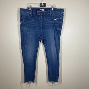 Madewell 9" High Rise Skinny Plus Size 37 Petite Medium Wash Raw Hem Paloma Wash